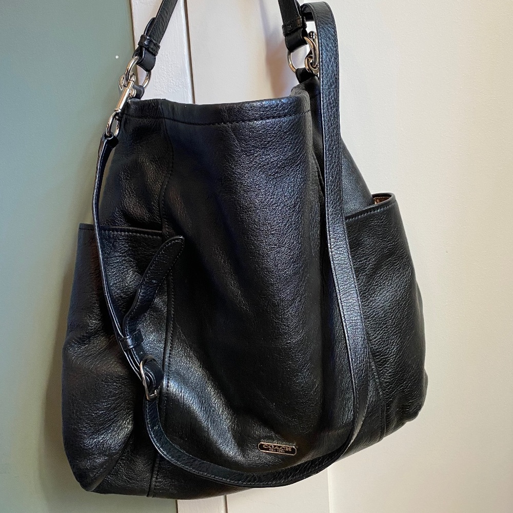 Coach bucket cross body/ shoulder  purse, black leather, like new